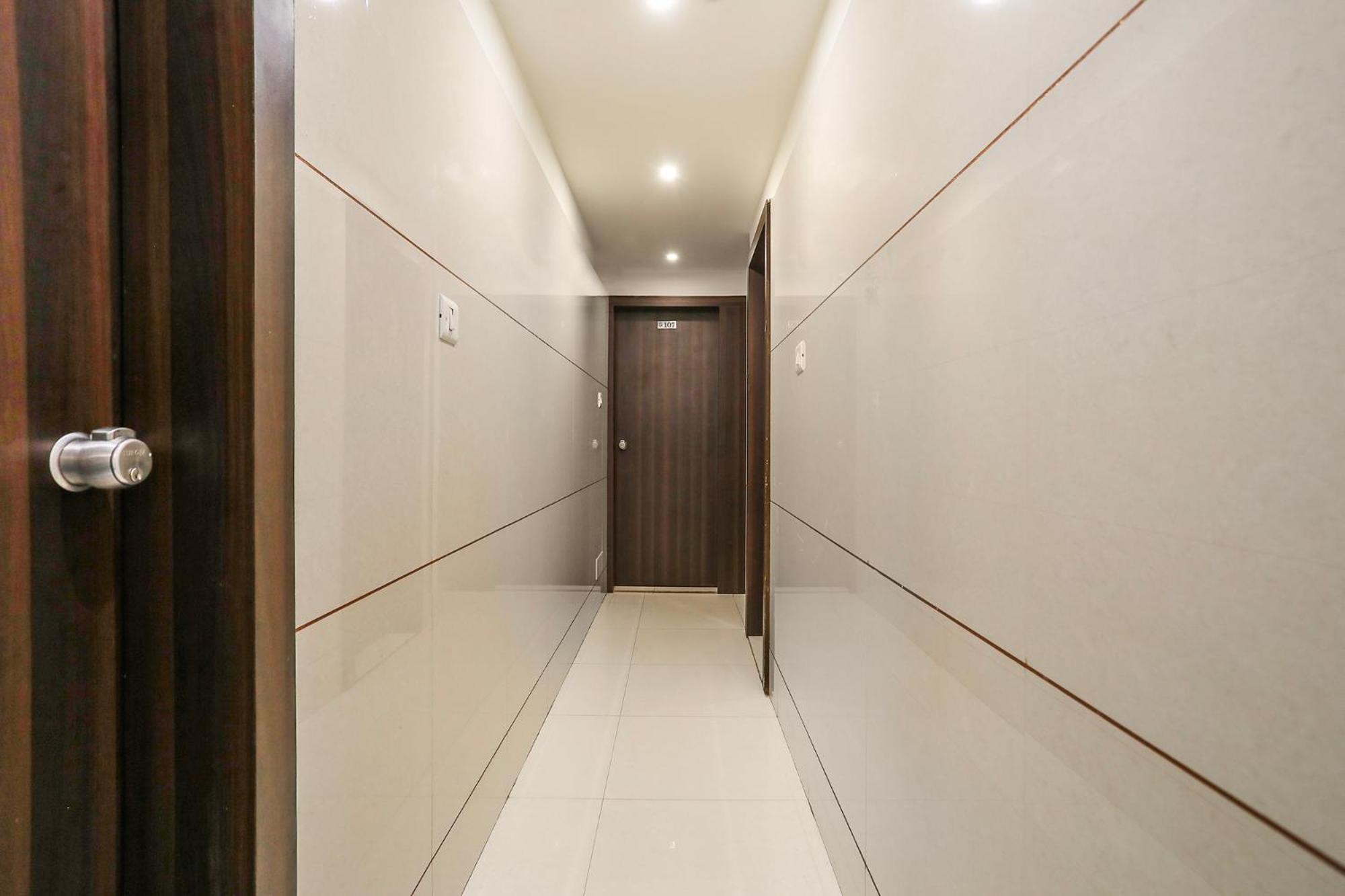 Fabhotel Sk Rajkot Extérieur photo