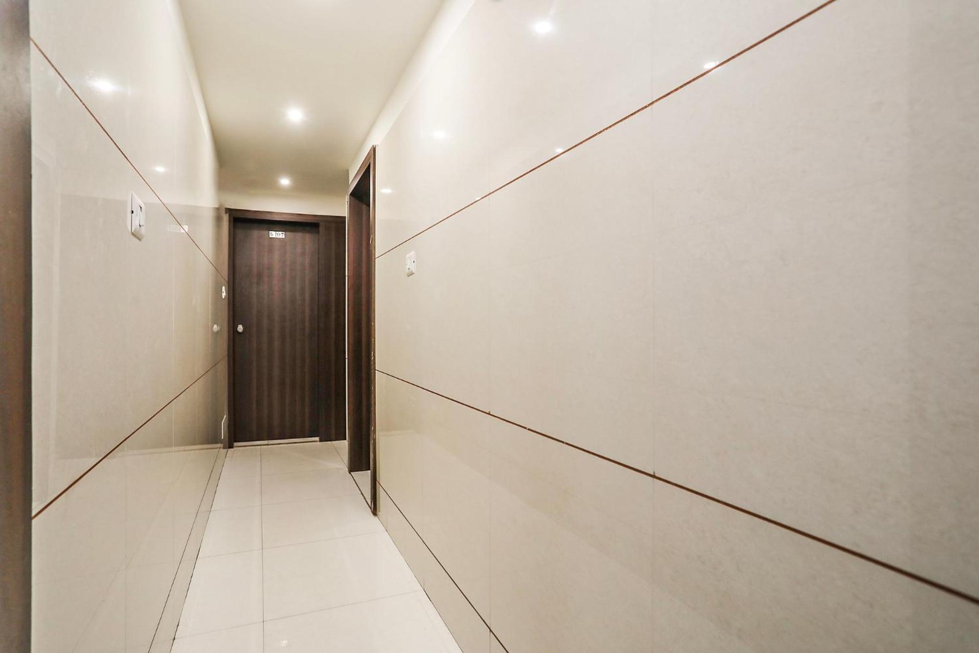 Fabhotel Sk Rajkot Extérieur photo