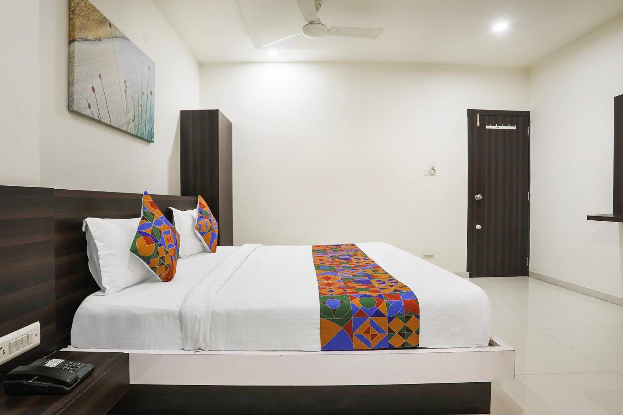 Fabhotel Sk Rajkot Extérieur photo